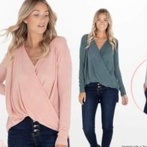 NWT - Small Vero Moda/Silver Icing Top - PEACH